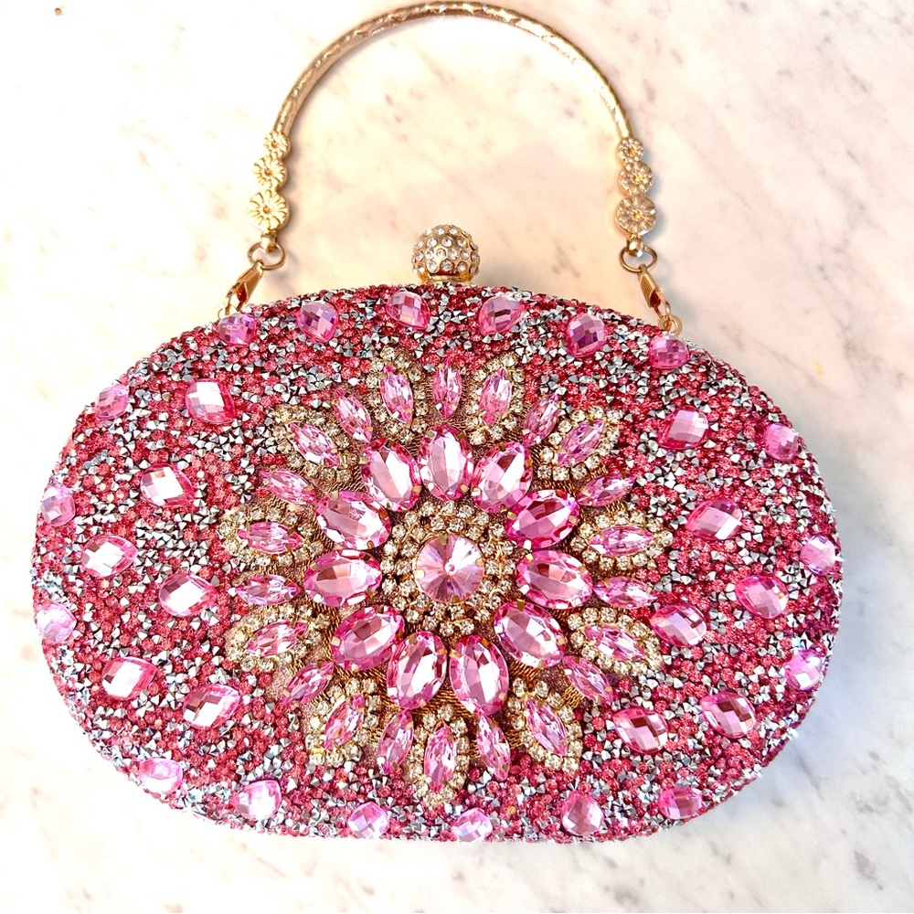Elegant Pink Beaded Crystal Handbag